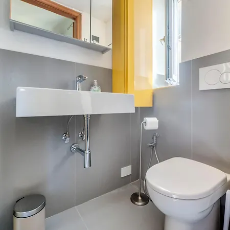 339 - Casa Anghinetti, Centro Citta Apartamento