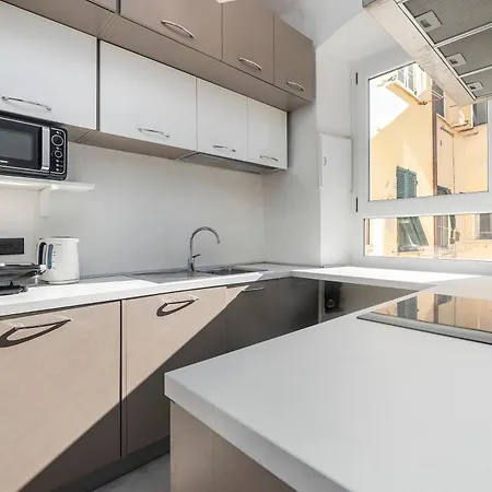 Appartamento 339 - Casa Anghinetti a 5 minuti dal centro di La Spezia *